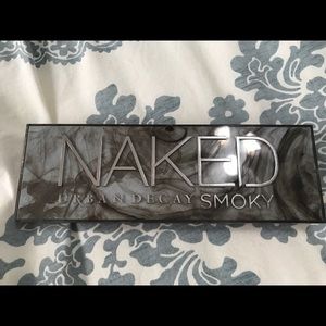 Naked Smoky Palette by Urban Decay (discontinued)
